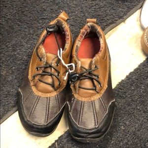 Boys shoes barely worn